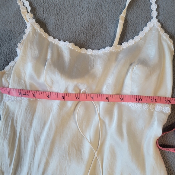 silk slip dress with lace detail - Picture 7 of 10